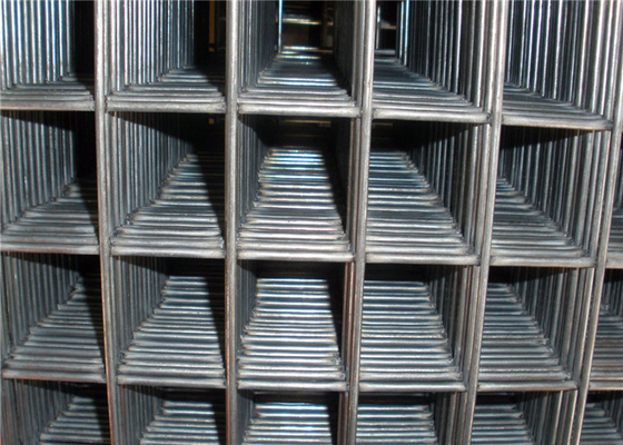 2m Width Galvanizedポリ塩化ビニールCoating Welded Wire Mesh Panel For Building