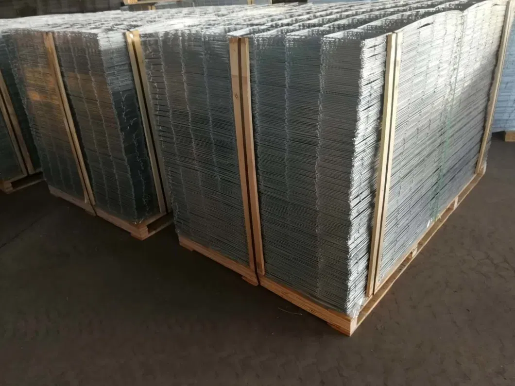 10 x 10 Cmの構造のための高い補強の電流を通された溶接された金網シート 0