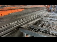 高セキュリティ用3D湾曲PVCコーティング鋼線メッシュ保護フェンスパネル