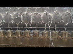 塗られるポリ塩化ビニールはアルミニウム軍隊のためのコーティングによって電流を通される溶接された網のGabionの障壁のバスケットを亜鉛でメッキする