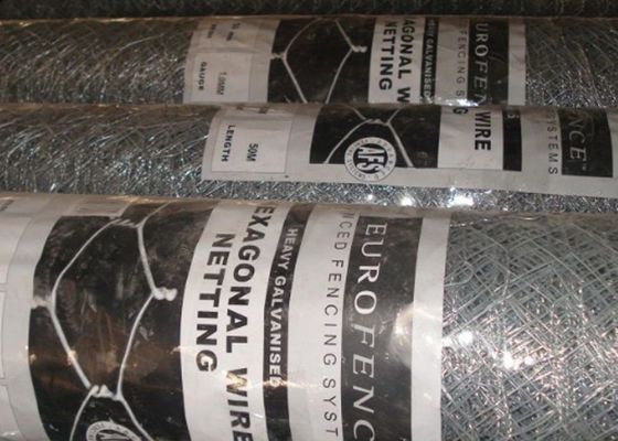 PVC 電流を通された 0.6mm Dia 六角形金網メッシュ 3/4 インチ開口部