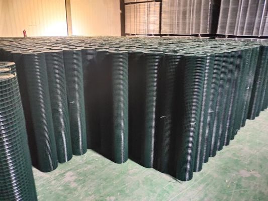 農場保護のための重用電気熱線フェンシング