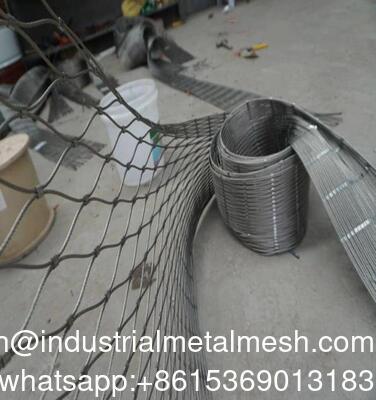 316 Hot Sale Factory Supply Woven Enclosure Mesh Fence Guardrail Stainless Steel 316 Flexible Wire Rope Mesh Net Bending Cutting
