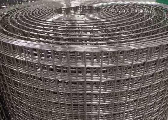 構造1インチ1mx30mのエレクトロによって電流を通される溶接された金網