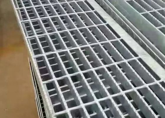 耐久性のあるプラットフォーム 鋼格子 熱電鋼格子 溶接鋼格子
