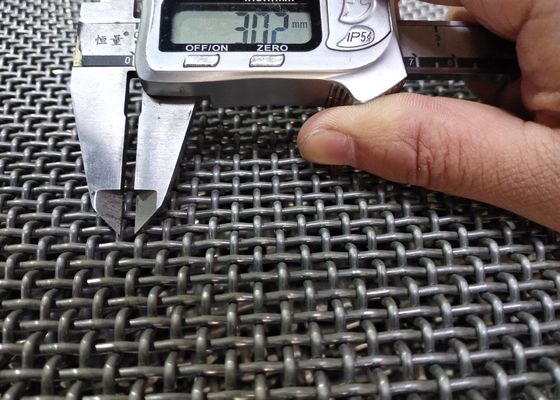 ひだを付けられたワイヤー65mm砂の網振動スクリーン1.5m x 1.95m