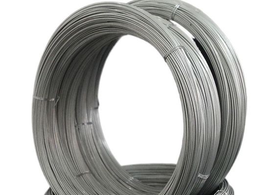 電流を通された亜鉛鉄ワイヤー ロール価格のGIの金属の結合ワイヤーは熱いすくいの電流を通された鉄ワイヤーに電流を通した