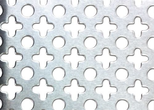 厚さ 6mm フルリーフ クローバー パターン 孔付き金属シート
