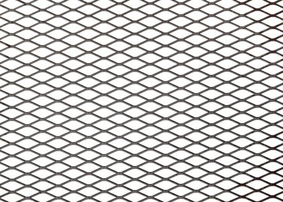 外壁のクラッディングのために装飾的な軽量アルミニウムによって拡大される金属の網