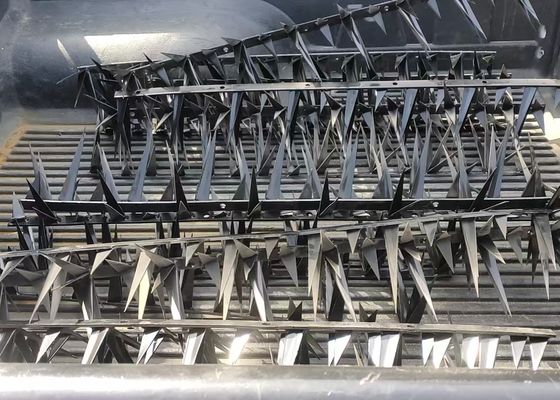 防爬り 防護 壁に 鉄筋の壁 スピーク