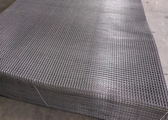 低炭素鋼鉄50x50mm 0.3mm電流を通されたワイヤー パネル