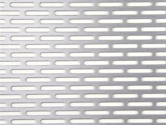 鋼鉄のスロットホール 1.2 × 2.4 M 寸法