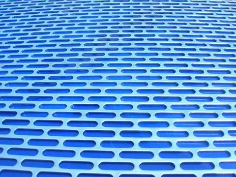 スロットホール - 液体と固体フィルタリングの最良の解決策