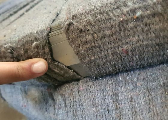 1.15mm-1.2mm 厚さ 穴を開けたメタルメッシュ 穴を開けたメタルストライプ 檻を作る