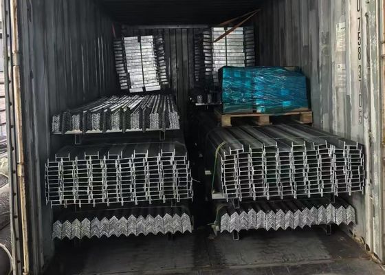 Wのプロフィールの細胞タワーのための熱い浸された電流を通された柵の塀2400hx2300l