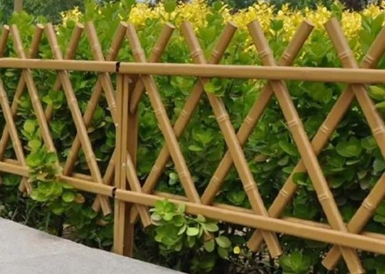 耐久性のある偽りの竹の牧場フェンシング 究極の農場安全のために