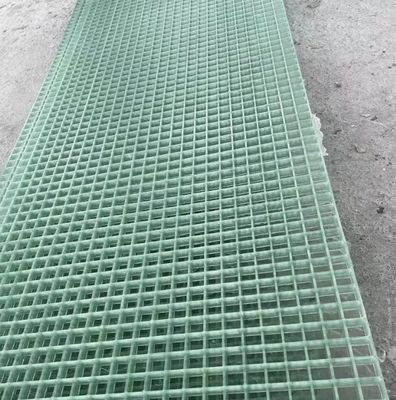 FRP歩道 25mmの厚さと38X38X38mmのサイズでガラス繊維で作られたGRPグリート