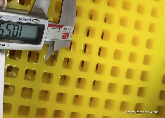 最適な性能 30mm 厚さ 平面織りの方角ポリウレタンスクリーンメッシュ