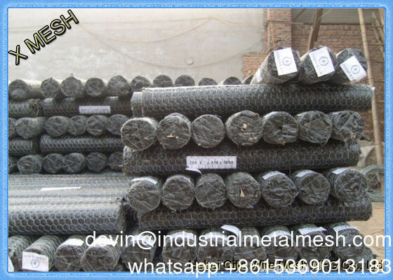 PVCコーティングされた正方形の鶏小屋六角形の鉄線メッシュネットフェンス