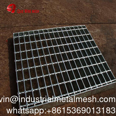 Galvanized 15/20/30/34.3/40/60mm Bearing Bar Pitch Drain Perforated Steel Grating
