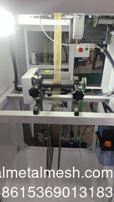 高品質ワイヤーメッシュガス・液体フィルター用織機、ワイヤーメッシュ編機