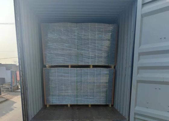 SGSのステンレス鋼の溶接された金網は通路のデッキの柵のために3.0mmにパネルをはめる